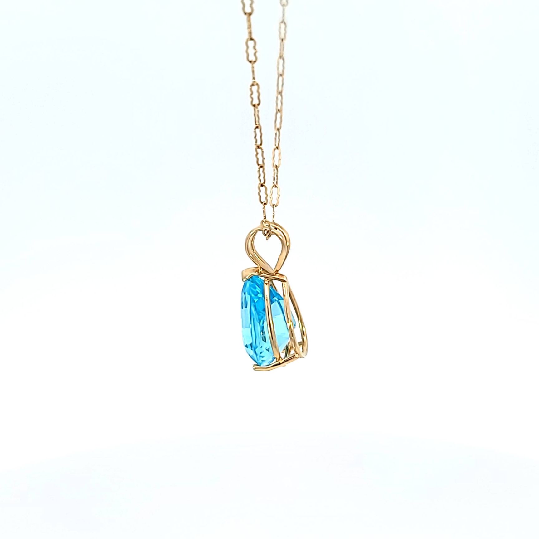 14Y95BLTPZ-15_5 14 kt Yellow gold Bl Topaz necklace