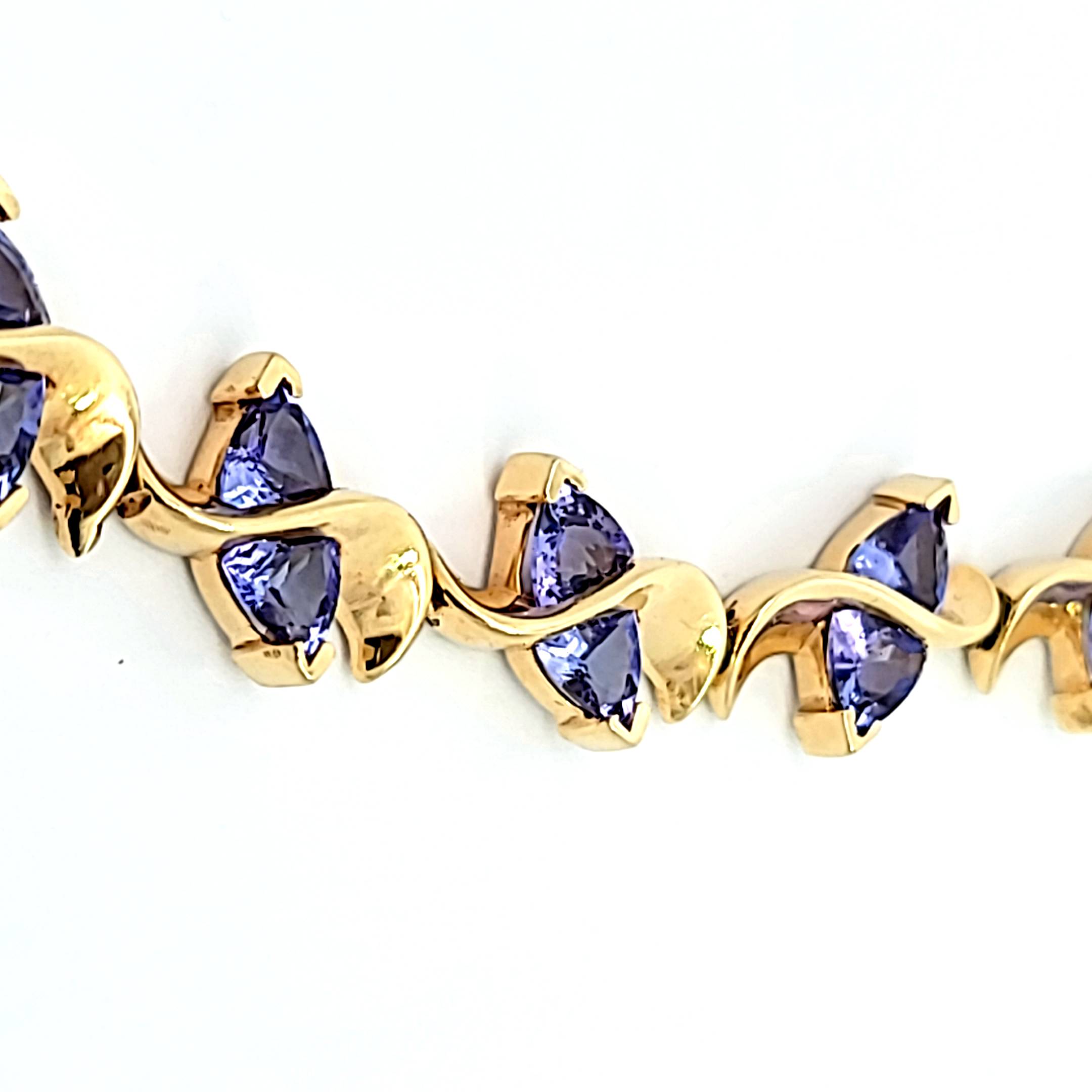 14YTANZCKR-16_3 14kt yellow gold Tanzanite Necklace